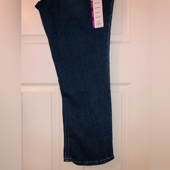 Lee Jeans - Picture 3 of 6